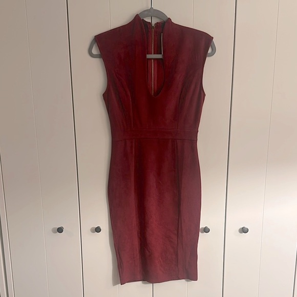 Privy Red Suede Sleeveless Midi Dress – Size M, NWT - Picture 2 of 4